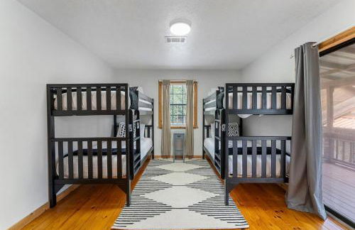 Pickleball & mini-golf, Pool/Spa, Epic Gameroom! - Photo 24