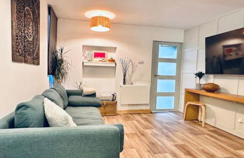 Peaceful and Stylish Garden Flat Close to Transport and City Centre - Foto 8