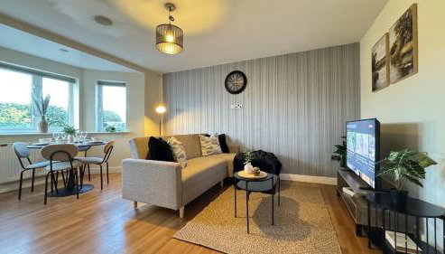 Stylish 2 Bedroom Apartment With 2 Bathrooms and Free Gated Parking - Foto 4