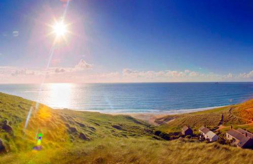 Petra Beach Cottage Great Sea Views Garden - Photo 4