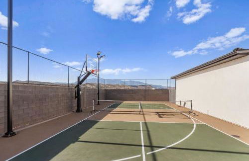 Pecan Valley Oasis - Lux Pool, Sauna and Theater - Foto 52