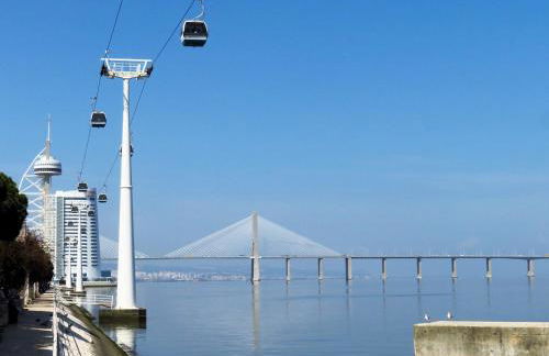 Haven in Lisbon - Exquisite Top Floor with 7 meters Balcony to the Longest Waterfront in Lisbon - Foto 52