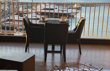 Port de Hyères Terrasse vue mer parking privé 2 SDB plage à pied - Foto 3