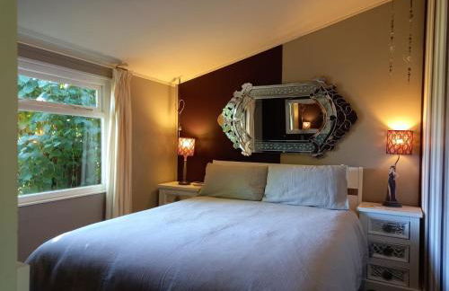 Adorable Hideaway with log fire and incredible views - Foto 16