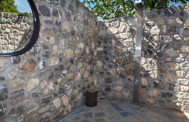 Feels Like Your Home at Ermioni - Photo 42