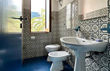 VISTA MARE Su tre piani con giardino - Foto 28