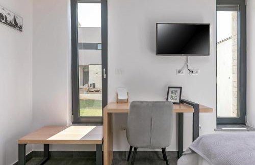 Villa Althea for 8 persons near Labin with 35 m2 heated pool, kids playground & large garden - Foto 35