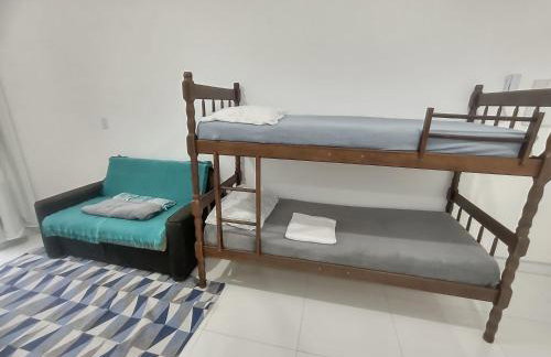 Novo, Com Ar Condicionado, Internet, Lavanderia e Garagem, 10 min do centro, 15 min das Praias - Foto 10