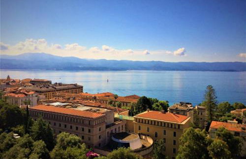 Grand T2 STANDING AJACCIO Proche centre et plages VUE PANORAMIQUE PARKING PRIVE - Foto 30