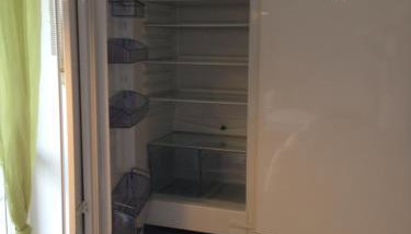 Helle großzügige ruhige Dreizimmerwohnung in Altstadtnähe mit kostenlosem Tiefgaragenstellplatz - Foto 3