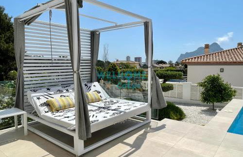 VALENTINA villa de lujo con piscina - Foto 48