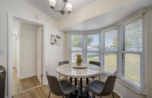 Spacious home With Heated Pool 3 miles from IMG! - Foto 28