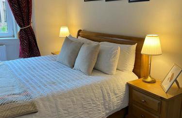 Victorian 3 BR main door flat, King size beds , large rooms - Foto 18