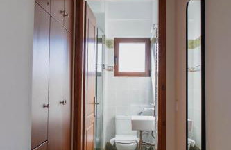 Rokani Studio II at Kalavrita Center - Photo 11