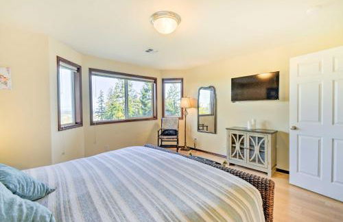 Stunning Sequim Hideaway with Hot Tub and Views - Foto 15