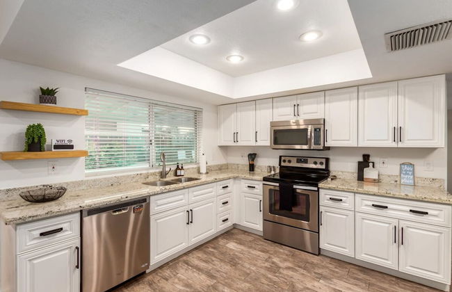 Obispo Modern Oasis With Heated Pool and BBQ - Foto 10