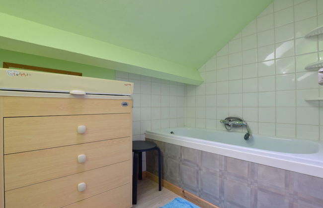Lovely Holiday Home in Marcourt - Photo 21