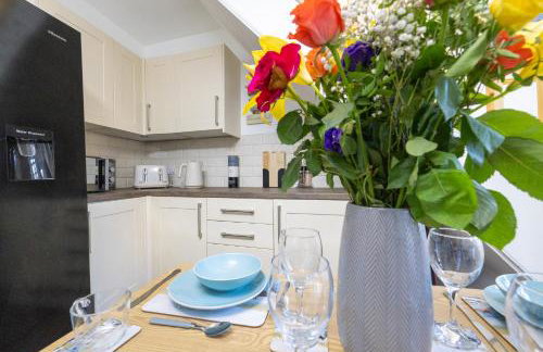 Morecambe Bay Cottage- Hot Tub/ Jacuzzi/sauna - Photo 71