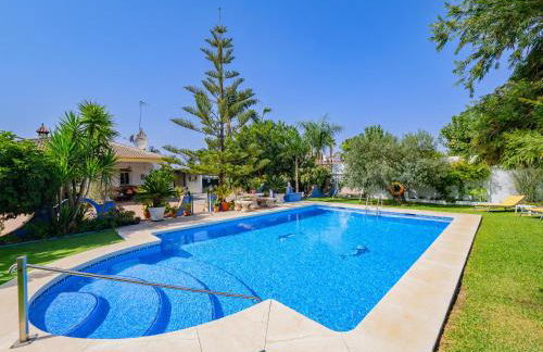 Cubo's Casa Vista Alegre - Photo 4