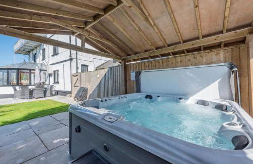 Pembrokeshire Near Beach With A Hot Tub - Foto 2