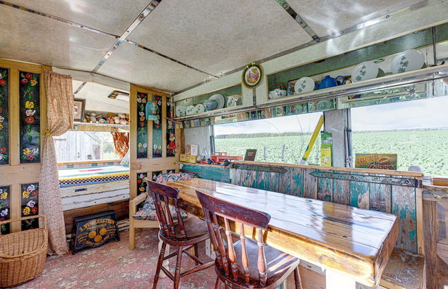 2 x Double Bed Glamping Wagon at Dalby Forest - Foto 7