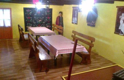 Seoski Turiziam Larva - Photo 33