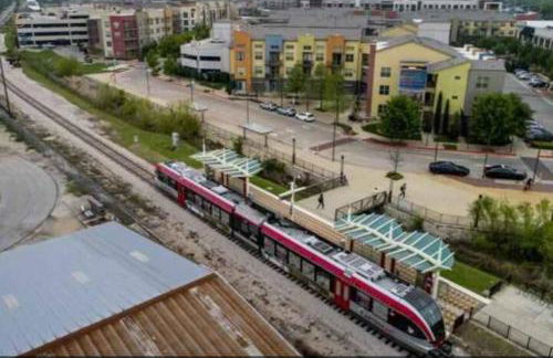 A Rare find - Bright, Warm, Charming Central Austin Home - Photo 39