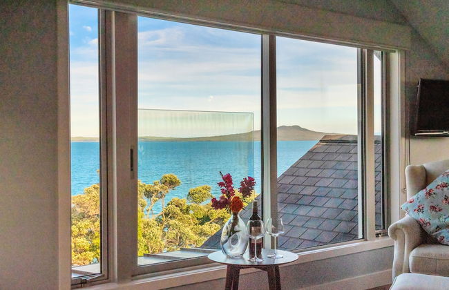 Elegant Sea-View Villa on the Northshore - Photo 34