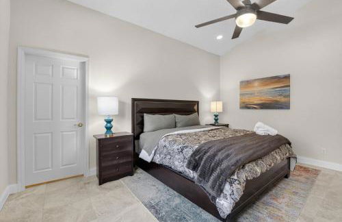 Family-Friendly Boca Gem! 4BR 3BA with Pool & Sauna - Foto 33