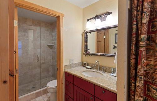 Chamonix #15 - Cozy Mtn Retreat with Fireplace - Foto 4