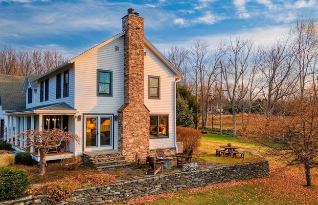 West Settlement Ranch by Avantstay Hudson Valley Escape Firepit Patio Yard - Foto 2