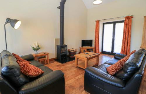 The Old Cart Shed - Photo 1