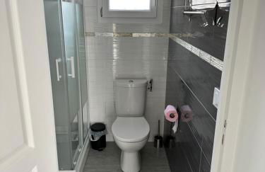 Appartement cosy avec cour privée & terrasse Calme idéal couples familles - Photo 18