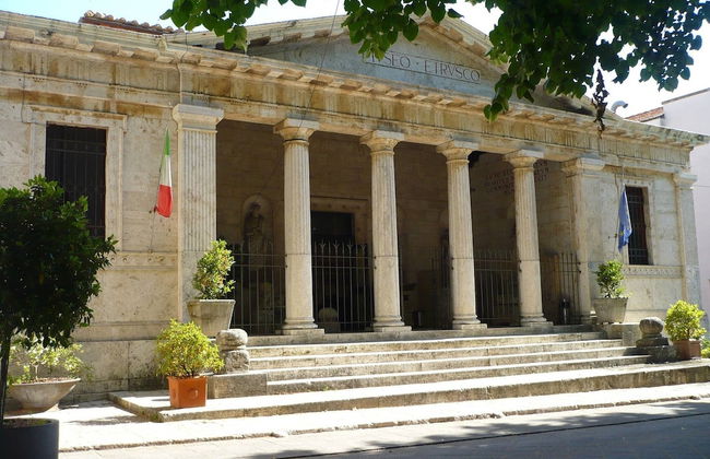 Panoramic Villa in Tuscany Rolling Hill, Well Connected, Everyday new Journey to - Foto 45