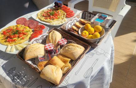 Irene's Maisonette at Rafaella Resort - Foto 24