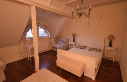 Seaside Villa with Sauna - Foto 18