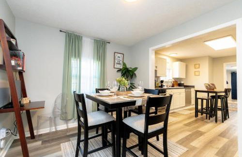 Lakeside Serenity Your Perfect Getaway Gallatin - Photo 31