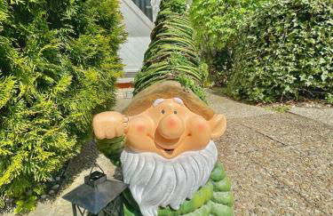 FeWo "Im Grünen" - Terrasse - Parkplatz - separater Eingang - W-LAN - Foto 24