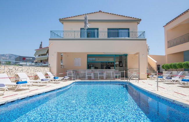 Villa Sirokos Lefkada With Pool - Photo 21