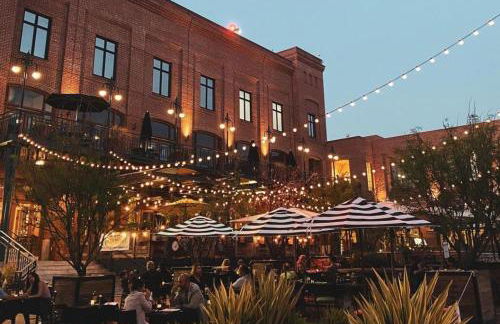 Pasadena Quiet Gem with Fiber Internet WiFi and Workspace - Foto 8