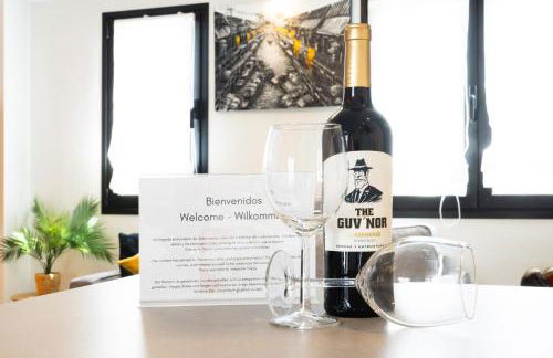 Villa de 4 dormitorios, moderna y nueva, con aire acondicionado, cerca del mar y playa - Casa Maravilla - Foto 48