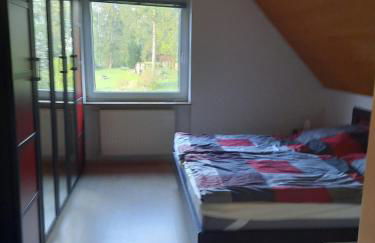 Ferienwohnungen an der Schusteracht Dachgeschoss und Souterrain - Foto 4