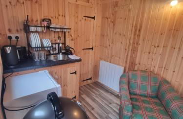 Blair snug hut - Photo 9