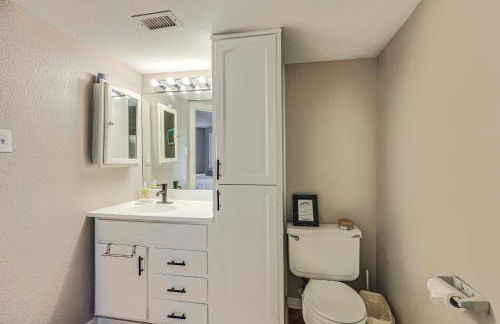 Bandera Carriage House with Medina River Access! - Foto 14