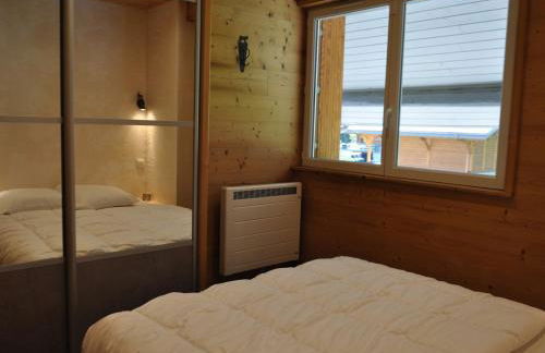 Grand appartement sud avec balcon et parking - FR-1-692-6 - Foto 8