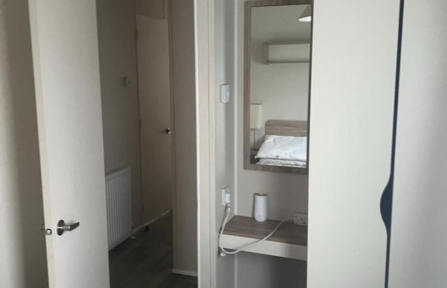 3 Bed Caravan - Sleeps 6 - Pets - 5 min to Beach - Foto 2