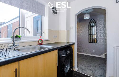 3 Bedroom House with Garden and Driveway Parking - Less than 10 Mins from Chester City Centre - Foto 26