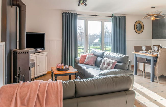 Picture-perfect Holiday Home in Sourbrodt With Garden, BBQ - Foto 33