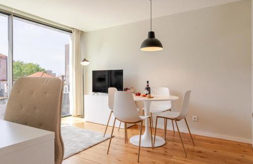 HostWise – Modern & Cozy Flat | Near the Beach - Foto 12