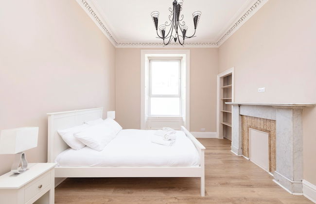 JOIVY Cosy 3bed Family Flat near Leith - Foto 5